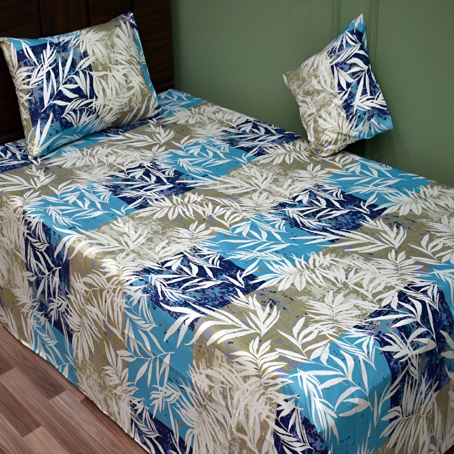 Blue & Beige Tropical Leaf Printed Bedsheet Set – Mix Cotton