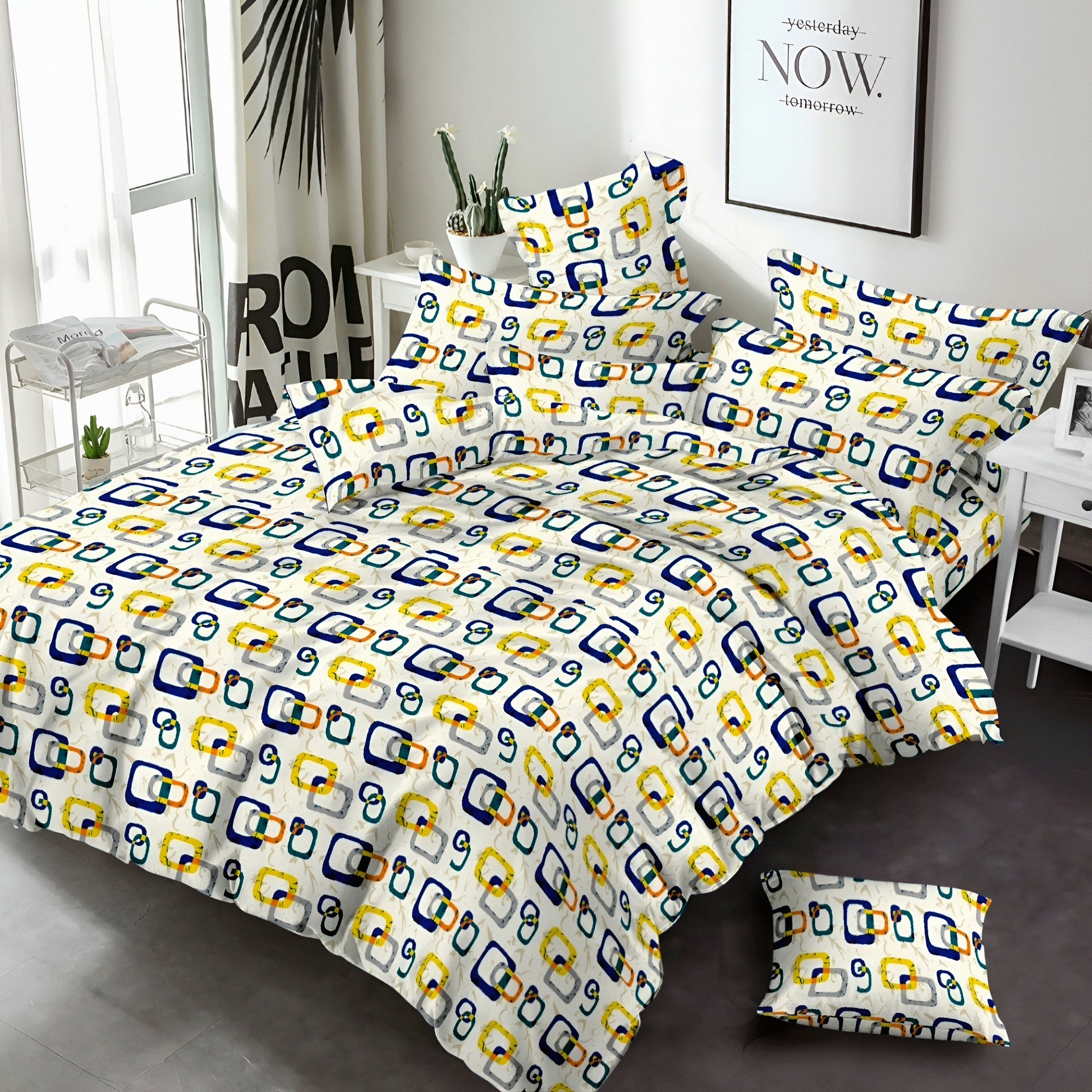 طقم ملايات قطنية بنقشة هندسية ألوان أصفر وأزرق — ناعم وقابل للتنفس — مثالي للمنازل في الإمارات