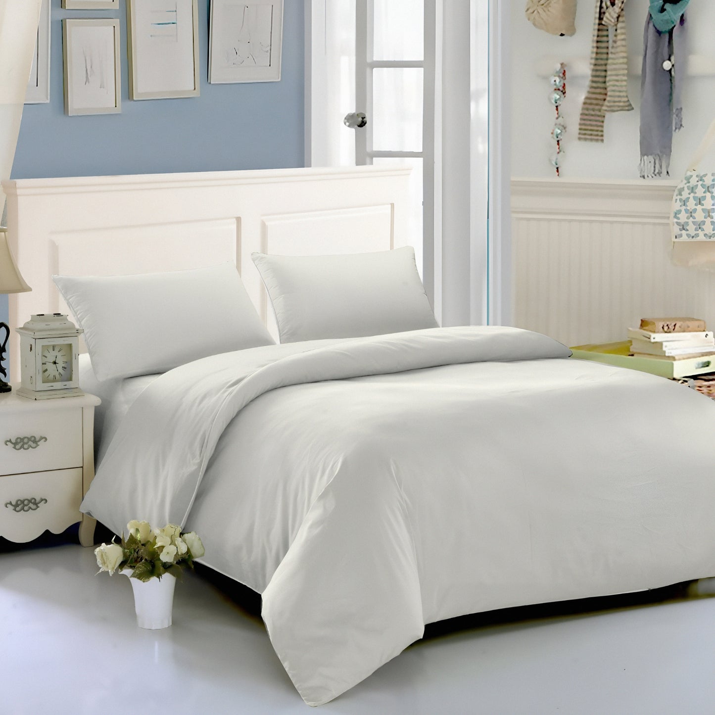 Luxury plain white hotel bedsheet mix by Marjan3x — soft cotton fabric with smooth and elegant finish.